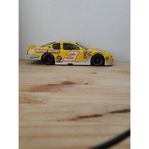 Dale Earnhardt Jr 2002 #3 Nilla Wafer/Nutter Butter Monte Carlo Action 1:24